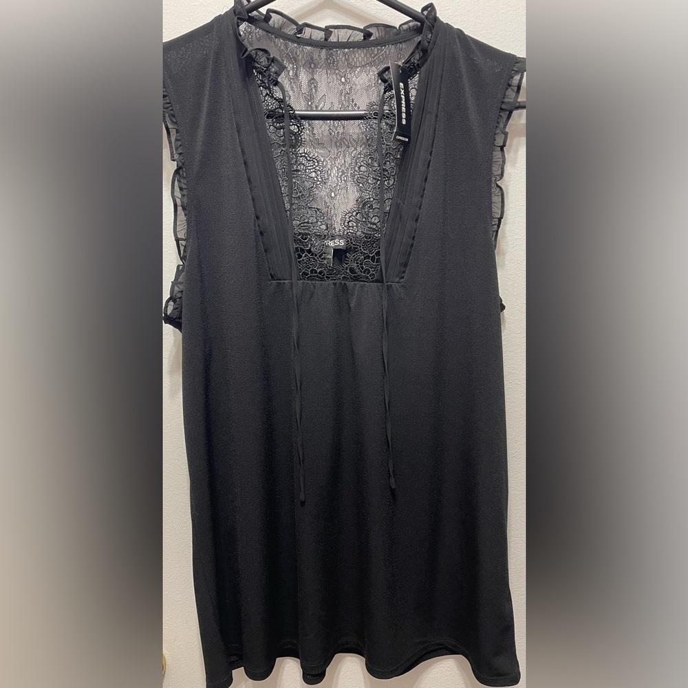 Express Black Sleeveless Split Lace Neckline Tie Top With Ruffled Detail Size M